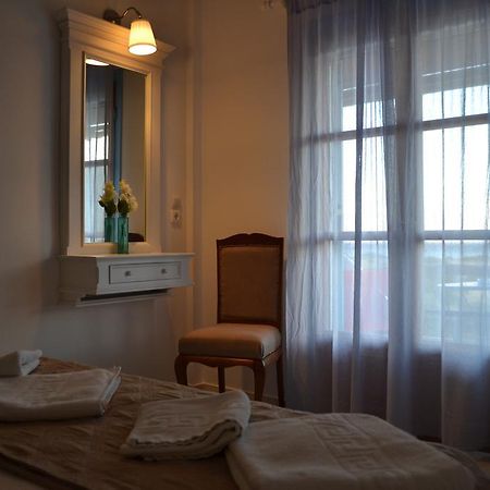Venus Rooms Manganari Room photo